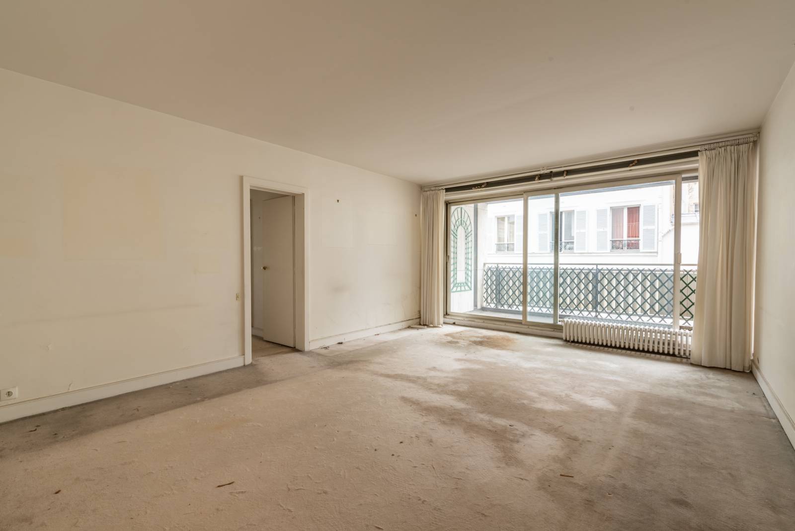Appartement à vendre avec terrasse et ascenseur - quartier Notre-Dame des Champs - 75006 Paris