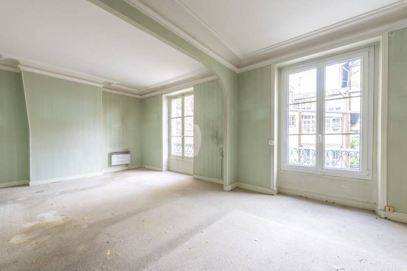 Double séjour T2/T3 à rénover rue Delambre Paris 75014