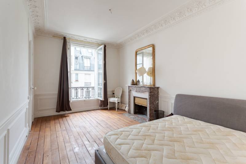 Appartement 4 pièces en étage élevé avec ascenseur - Paris 6ème : Boulevard Raspail | Notre-Dame des Champs  