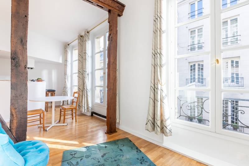 Appartement 4 pièces - Paris 6ème : rue Saint-Sulpice  