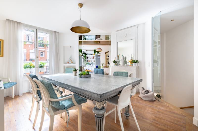 Duplex familial situé en étage avec ascenseur - 3 rue du Vieux Colombier, 75006 Paris - Century 21 Fine Homes & Estates