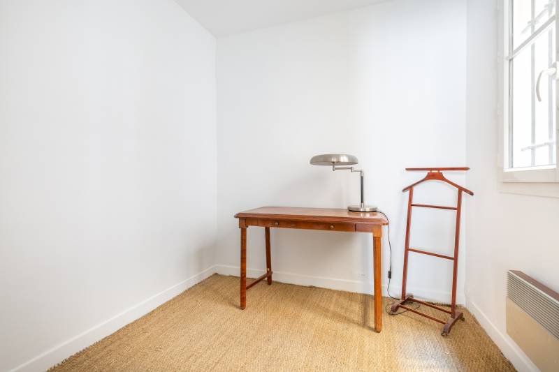 Bureau - T3 de de 42m² - à vendre - rue Guisarde Paris 6