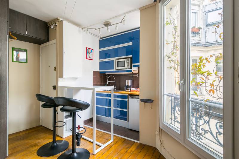 Appartement studio à vendre - en étage - proche de l'Ecole Stanislas - Paris 75006