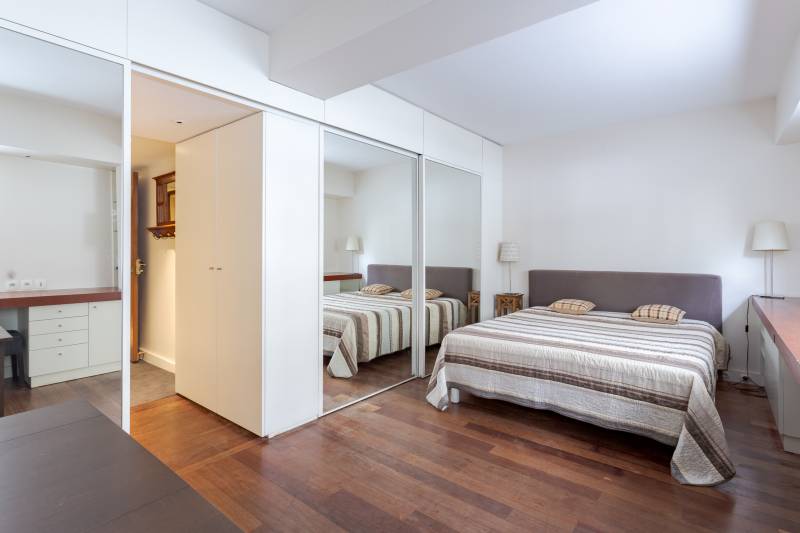 Chambre - Salon/chambre / studio vendu rue Duguay Trouin, Paris 6