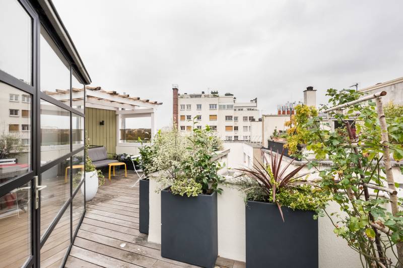 Terrasse de 17m² - Loft au dernier étage - Century 21 Assas Raspail Paris 6