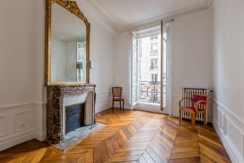 Chambre 2 - appartement T3 - 8 rue du Vieux Colombier, 75006 Paris