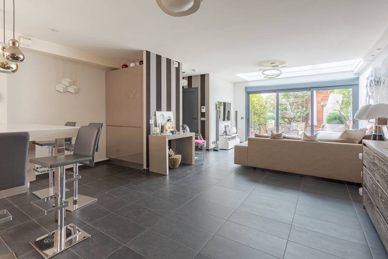 Salon séjour de la maison - 13 rue Coulmiers, 75014 Paris - Century 21 Assas Raspail