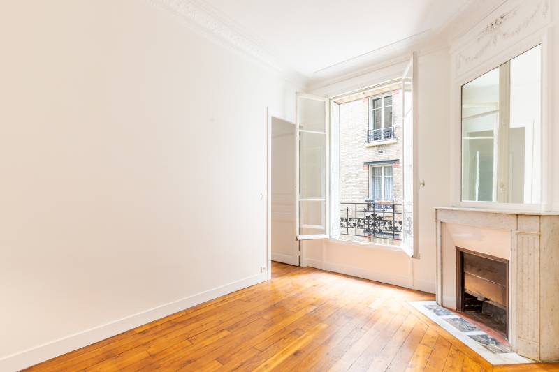 Chambre 3 - Location non meublée - rue Albert de Lapparent, 75007 Paris - Century 21 Assas Raspail