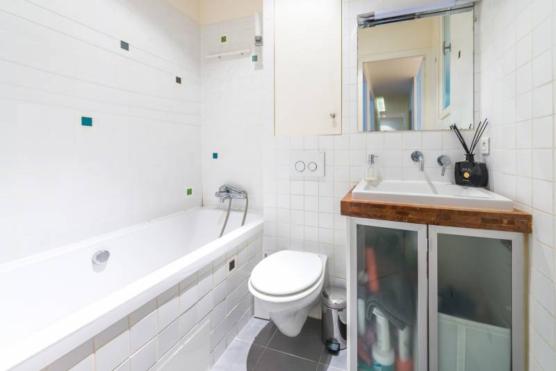 Appartement familial avec 3 chambres dans un immeuble Haussmannien de standing - Paris 6ème : rue Stanislas - métro Notre-Dame des Champs  