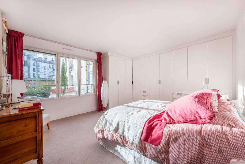 Chambre 1 - maison familiale avec terrasse et jardin - à vendre - Century 21 Assas Raspail Paris 6ème