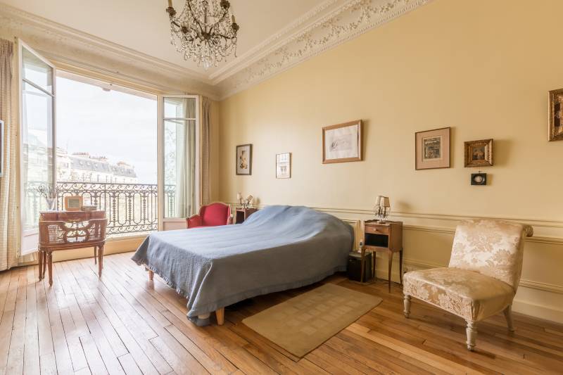 A vendre - appartement situé à côté de l'Ecole Stanislas - Paris 6ème
