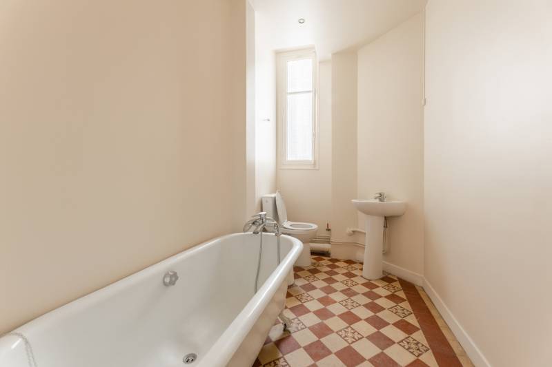 Appartement familial de prestige avec 4 chambres situé au 3ème étage avec ascenseur - Paris 6ème : Boulevard Raspail | quartier Notre-Dame des Champs  
