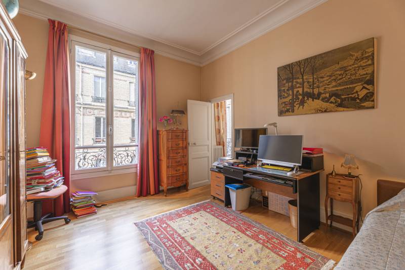 Appartement familial de standing de 240 m² situé en étage avec ascenseur et balcon - Paris 6ème : Notre-Dame des Champs | Montparnasse  