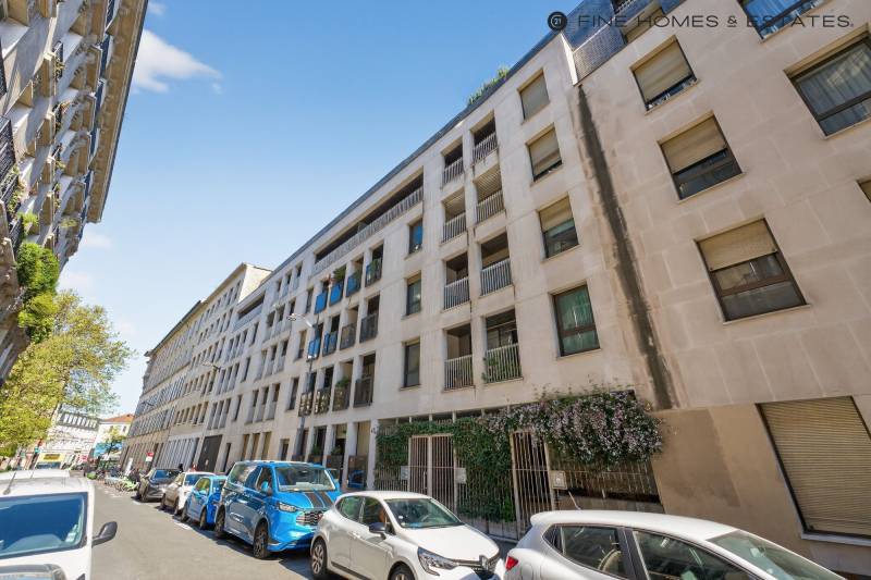 Appartement 2 pièces de 55 m² avec terrasse au calme - Paris 6ème : rue Notre-Dame des Champs  