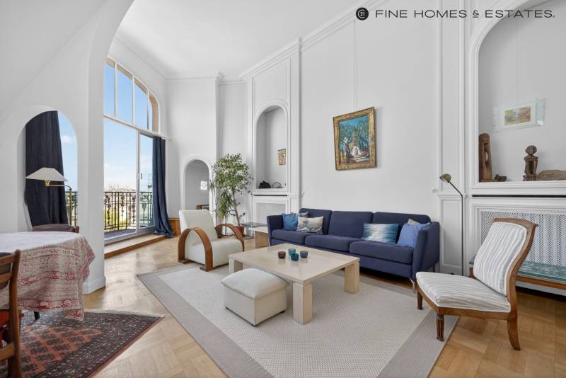 Appartement 5 pièces en étage avec ascenseur - terrasse et balcon - vue dégagée - Paris 6ème : rue Huysmans - proche du Jardin du Luxembourg  