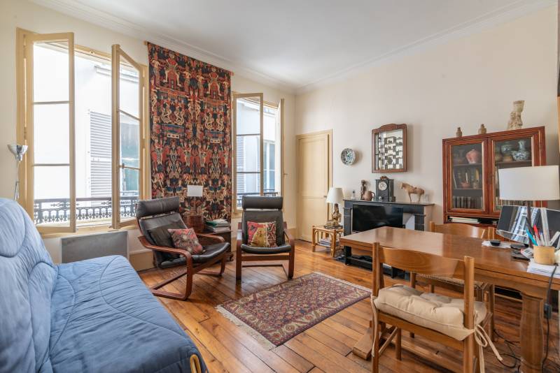 Appartement à Paris 6ème : 62 rue Monsieur Le Prince - Century 21 Odéon Saint-Sulpice
