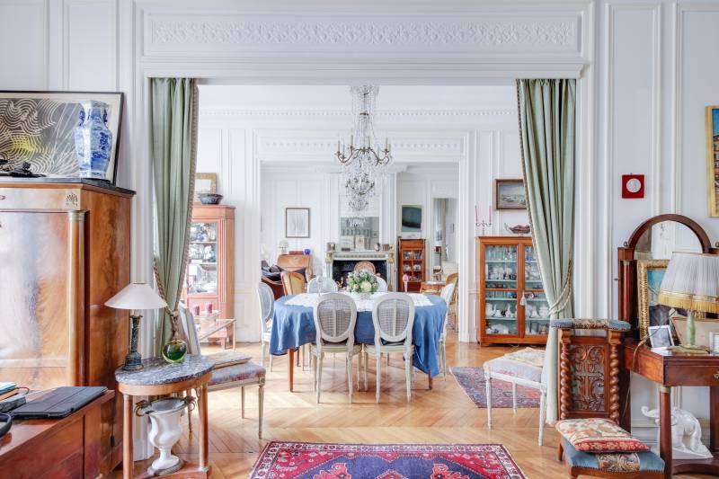 VENTE EN NUE-PROPRIETE - Appartement de réception de 175m² situé au 4ème étage avec ascenseur d'un immeuble de grand standing - Paris 6ème : rue Huysmans | Jardin du Luxembourg  