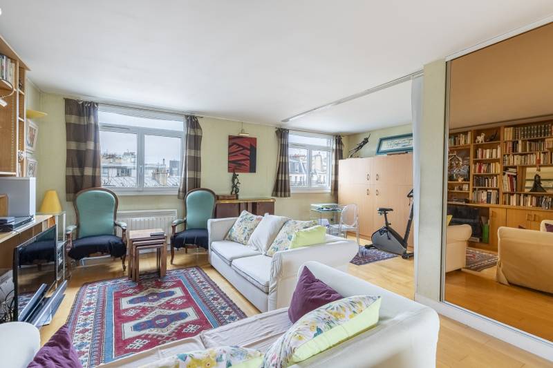 Duplex à rénover au dernier étage avec Terrasse - Penthouse - Paris 6ème : rue Vavin | Jardin du Luxembourg  