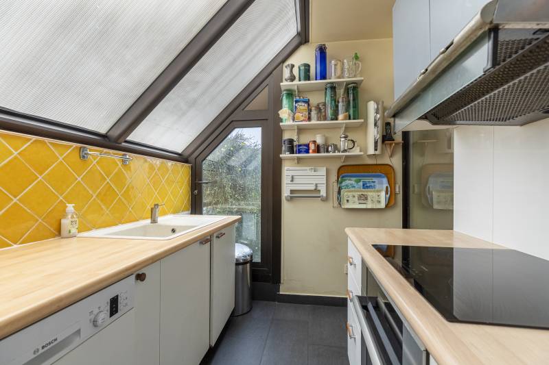 Duplex à rénover au dernier étage avec Terrasse - Penthouse - Paris 6ème : rue Vavin | Jardin du Luxembourg  