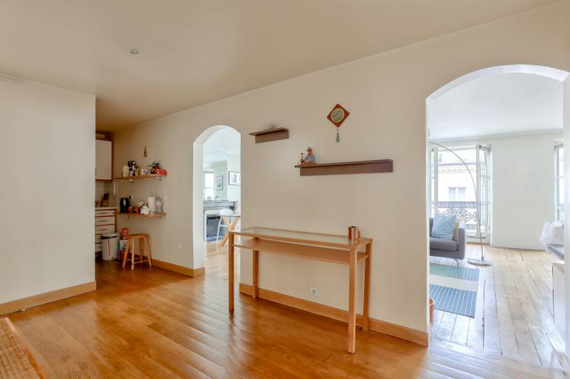 Appartement 3 pièces situé au 4ème étage avec ascenseur - Paris 6ème : rue d'Assas | Jardin du Luxembourg  