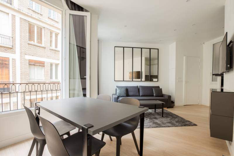 NON DISPONIBLE CAR ACTUELLEMENT LOUÉ - Location Meublée - Appartement 2 pièces avec 1 chambre - Paris 6ème : quartier Saint-Germain des Prés 