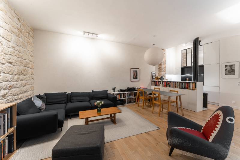 Appartement 3/4 pièces entièrement rénové situé au rez-de-chaussée sur cour au calme - Paris 6ème : rue Saint-Placide | quartier Notre-Dame des Champs  
