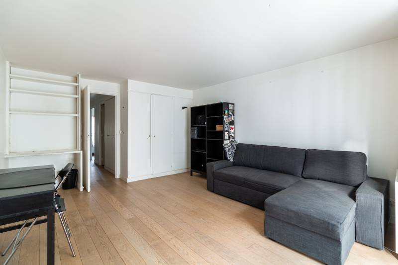 Studio de 31m² au 4ème étage par escalier - Paris 3ème : rue Saint-Martin | métro Rambuteau  
