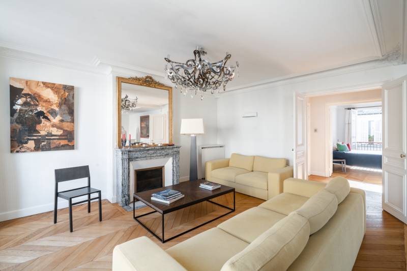 appartement haussmannien à Paris 6ème - Century 21 Assas Raspail