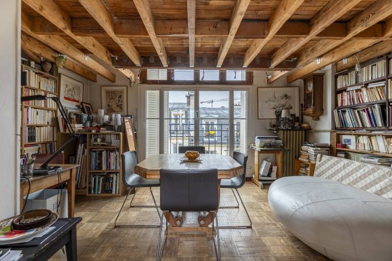 Appartement familial en duplex au dernier étage avec ascenseur - Paris 14ème limite 6ème : rue Campagne Première  