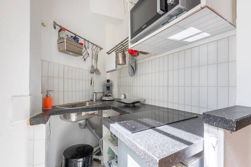 Studio de 17m² situé au 3ème étage par escalier - Paris 6ème : rue Vavin | quartier Notre-Dame des Champs  