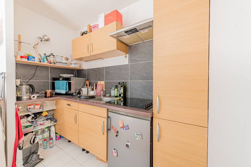 Studio de 23m² calme et lumineux situé dans un immeuble semi-récent avec gardienne - Paris 6ème : rue Stanislas | quartier Notre-Dame des Champs  