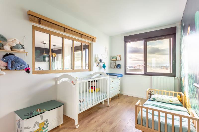 Appartement 3 pièces entièrement rénové avec balcon au 15ème étage avec ascenseur - Paris 14ème : rue d'Alésia | métro Plaisance  