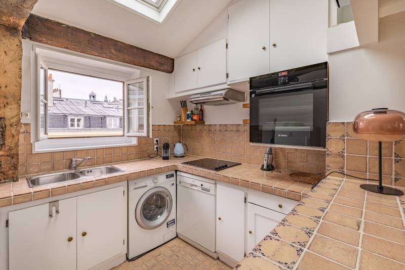 Loft au troisième et dernier étage d'un Hôtel Particulier de standing - Paris 7ème : rue de l'Université | Musée d'Orsay  