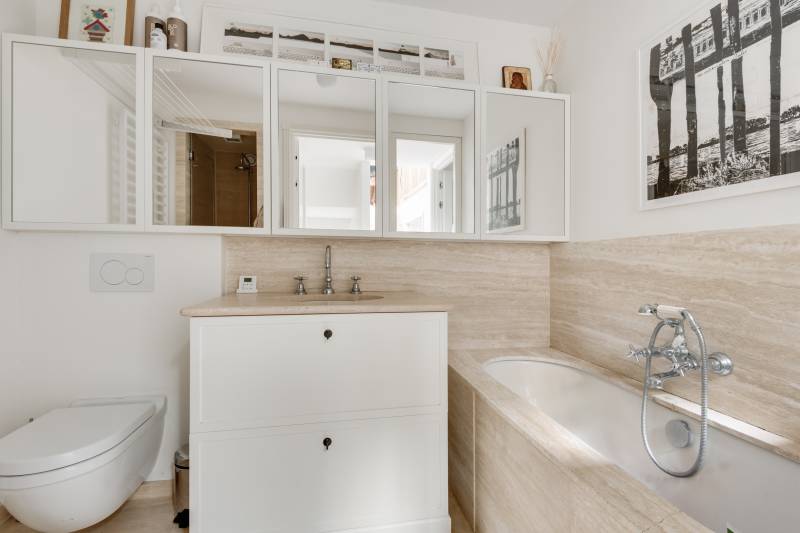 Appartement loft, entièrement rénové, en duplex avec deux chambres - Paris 14ème limite 6ème : rue Boissonade | quartier Montparnasse  