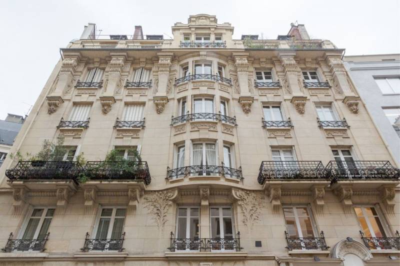 18 rue de Grenelle, 75007 Paris - agence immobilière Paris 6ème - Century 21 Assas Raspail