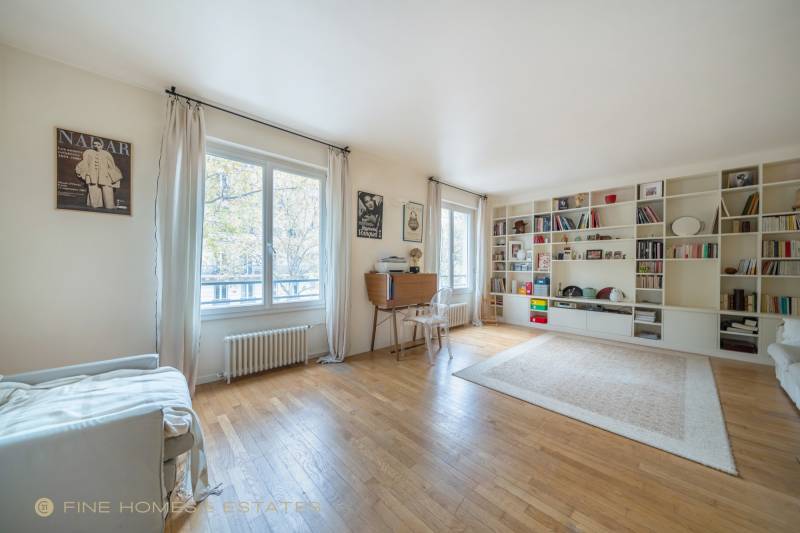 Appartement vendu par notre agence - situé au 236 Boulevard Saint-Germain, 75007 Paris