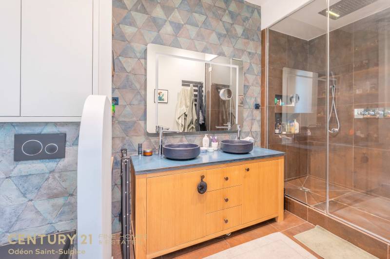 Appartement d'exception de 170 m² en parfait état avec 4 chambres : Paris 6ème : rue de Condé - Théâtre de l'Odéon  