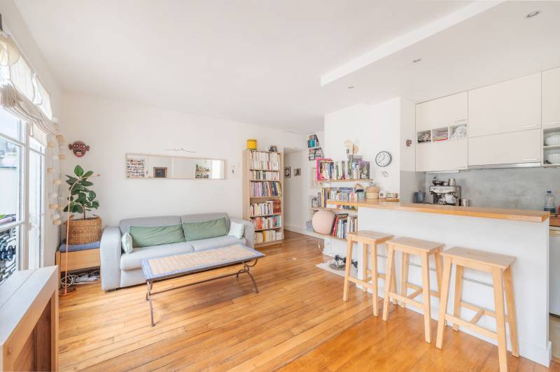 Appartement 3 pièces avec 2 chambres au 5ème étage avec ascenseur : Paris 14ème limite 6ème : Vavin - Port Royal  