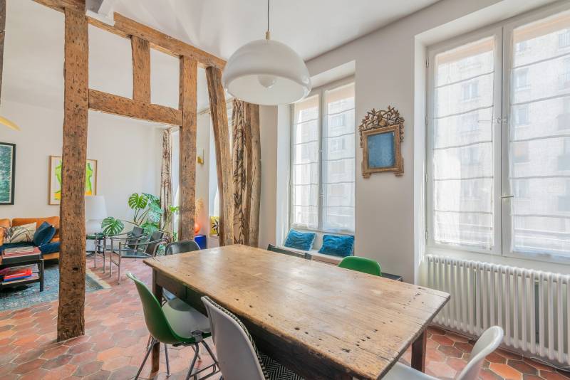 Charmant appartement 3 pièces avec 2 chambres - Paris 6ème : rue Saint-Placide - Le Bon Marché  