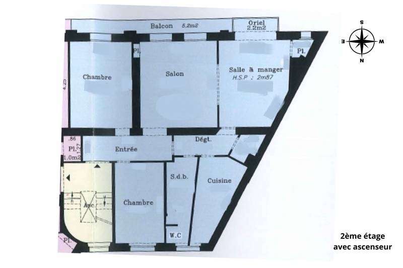 Appartement 4 pièces de 78 m² situé au 2ème étage avec ascenseur d'un immeuble ancien de bon standing - Paris 6ème : rue de la Grande Chaumière - Boulevard du Montparnasse | métro Vavin  
