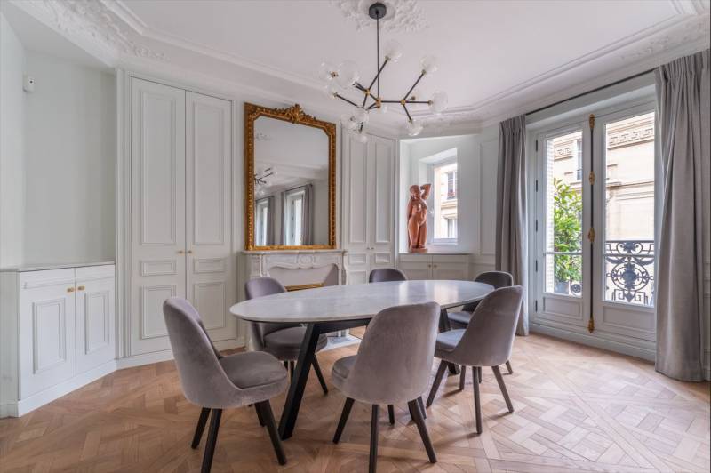 Appartement de standing entièrement rénové par architecte - luxe et confort - Paris 6ème : Cherche-Midi | Le Bon Marché  