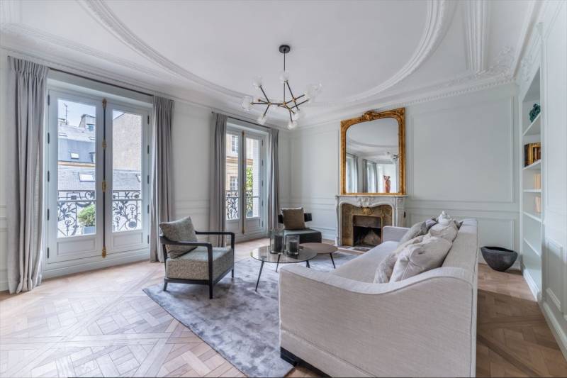 Appartement de standing entièrement rénové par architecte - luxe et confort - Paris 6ème : Cherche-Midi | Le Bon Marché  