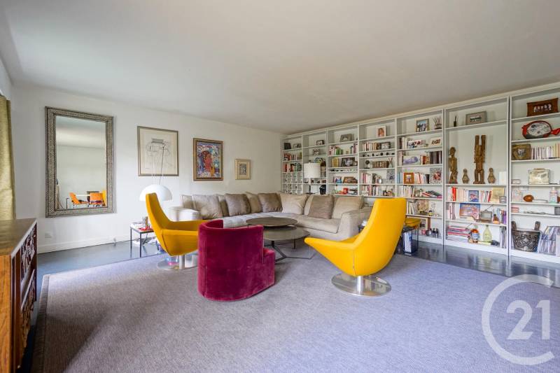 Appartement de 144 m² avec jardin et terrasse - Paris 6ème : rue Joseph Bara | quartier Notre-Dame des Champs  