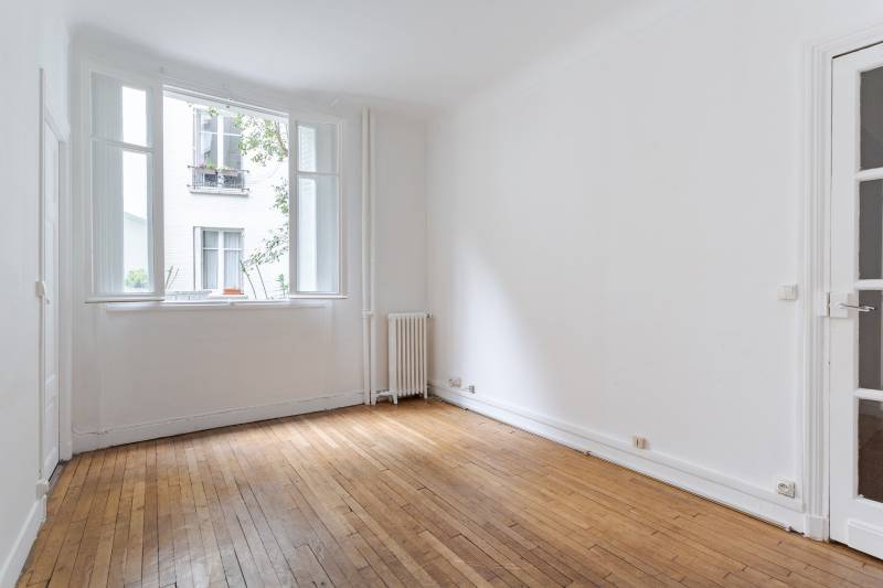 Appartement 2 pièces à rénover - Paris 13ème - rue Auguste Lançon - à proximité du Parc Montsouris  