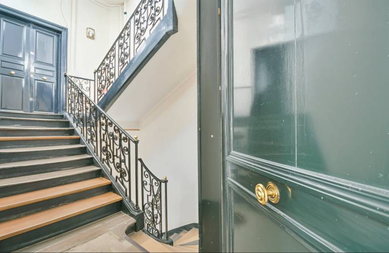 Appartement 3 avec 2 chambres au sein d'un Hôtel Particulier - Paris 6ème : rue des Poitevins - métro Saint-Michel  