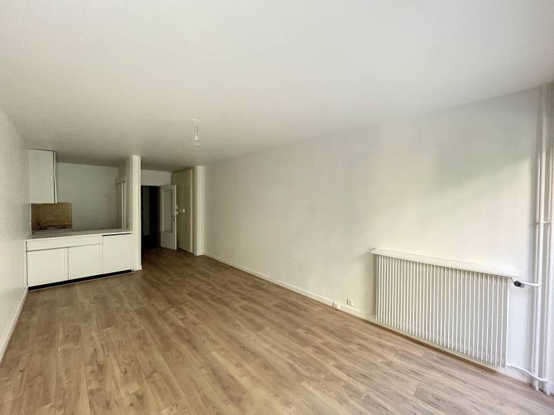 Appartement studio de 37m² avec jardin privatif de 25m² - Paris 6ème : rue d'Assas | Ecole Alsacienne  