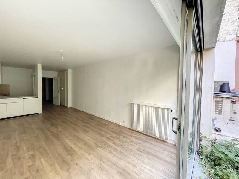 Appartement studio de 37m² avec jardin privatif de 25m² - Paris 6ème : rue d'Assas | Ecole Alsacienne  