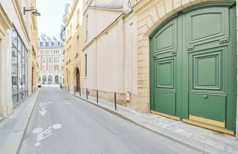 Rue des Poitevins, 75006 Paris - quartier Monnaie 