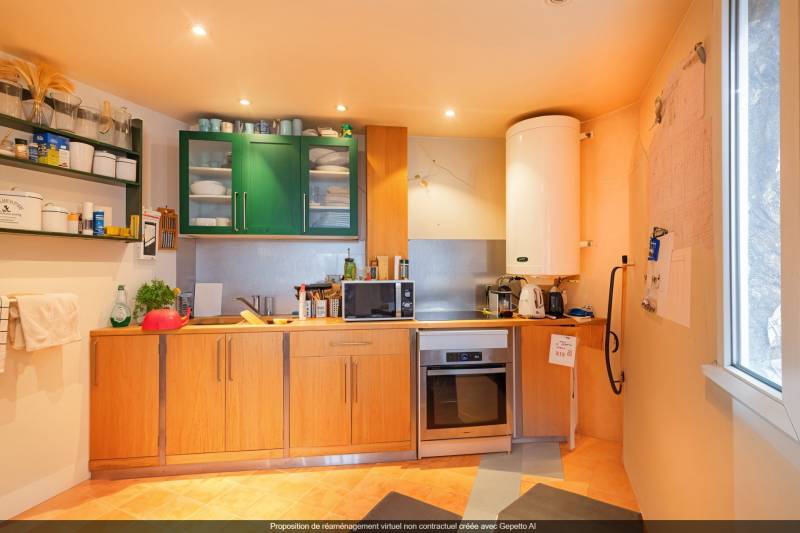 Atelier d'artiste situé au 3ème étage avec ascenseur d'un immeuble Art Deco de standing - Paris 14ème limite 6ème : rue Delambre | quartier Montparnasse  