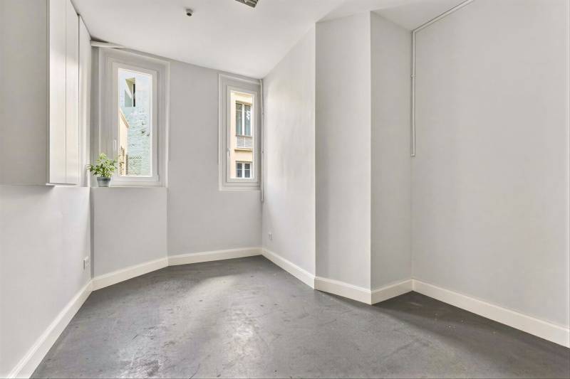Appartement familial de 158m² avec 4 chambres - entièrement à rénover - Paris 6ème : Boulevard Raspail - métro Notre-Dame des Champs  